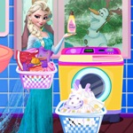 Elsa Washing Dirty Clothes