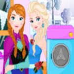 Elsa Clothes Washing